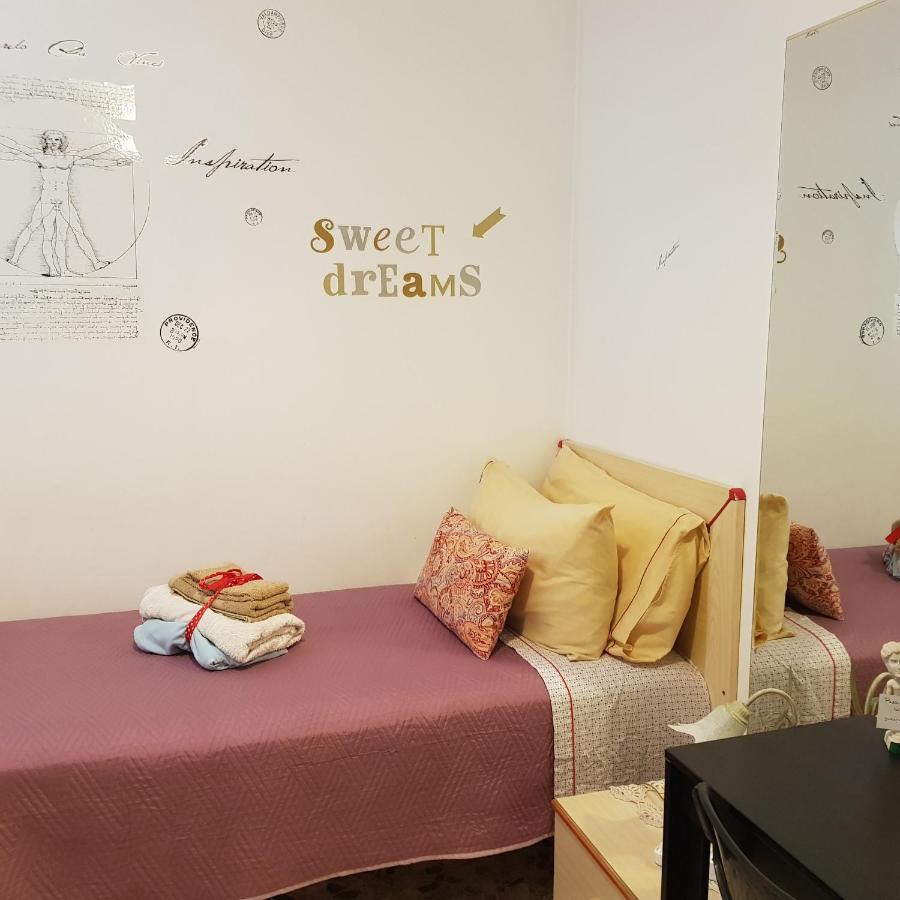Home Denise E Luca Latina Luaran gambar