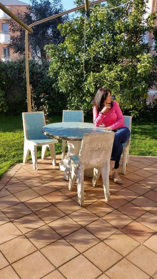 Home Denise E Luca Latina Luaran gambar