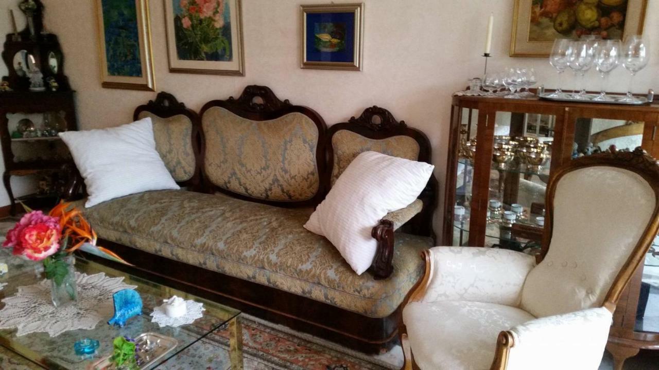 Home Denise E Luca Latina Luaran gambar