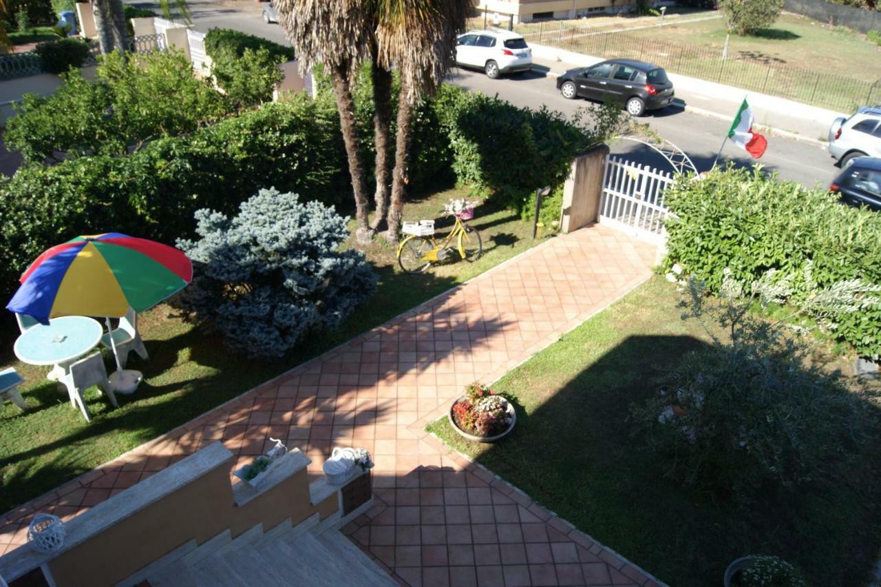 Home Denise E Luca Latina Luaran gambar