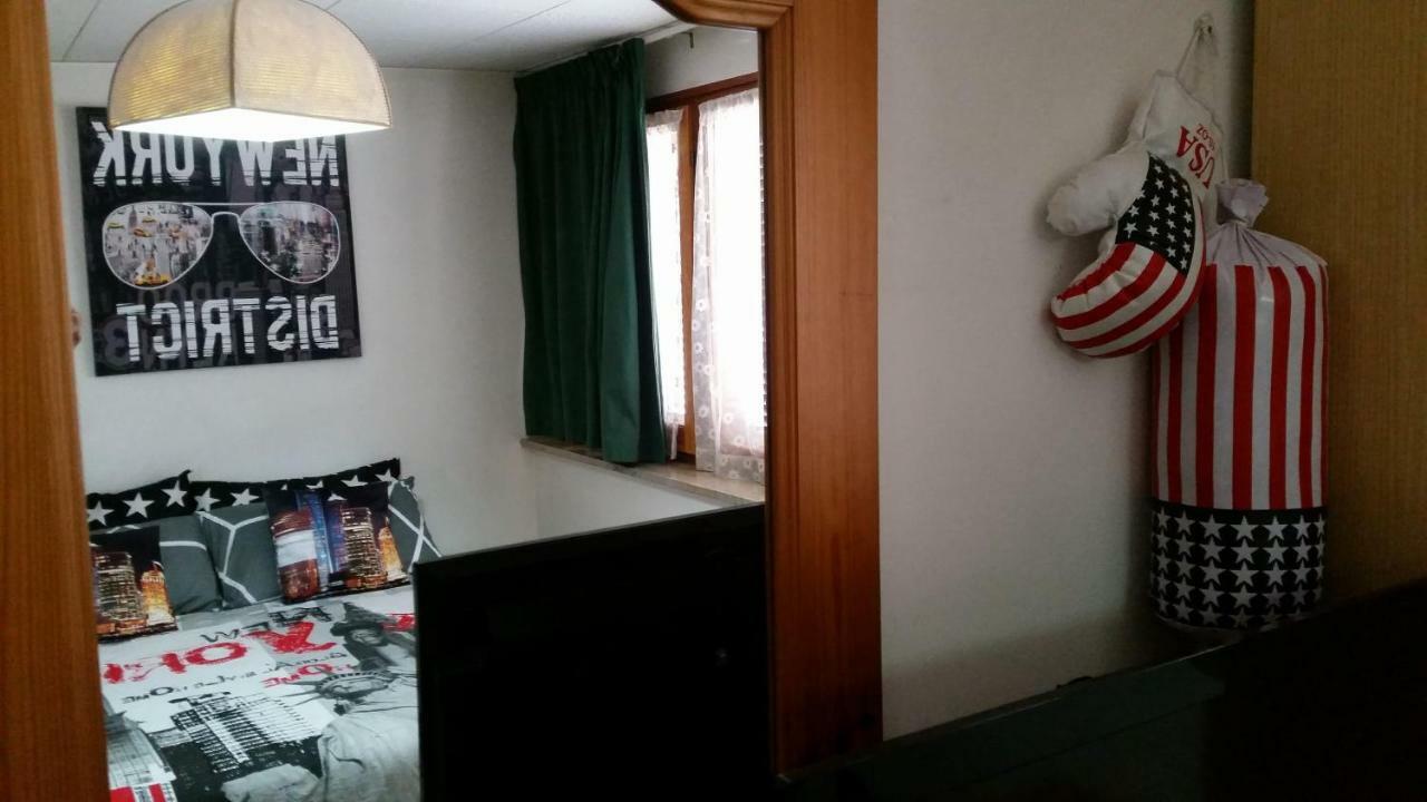 Home Denise E Luca Latina Luaran gambar