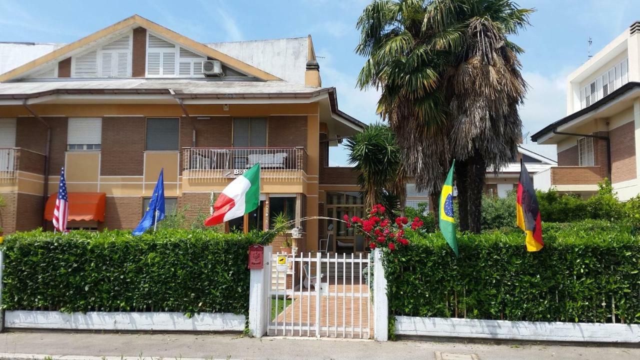 Home Denise E Luca Latina Luaran gambar