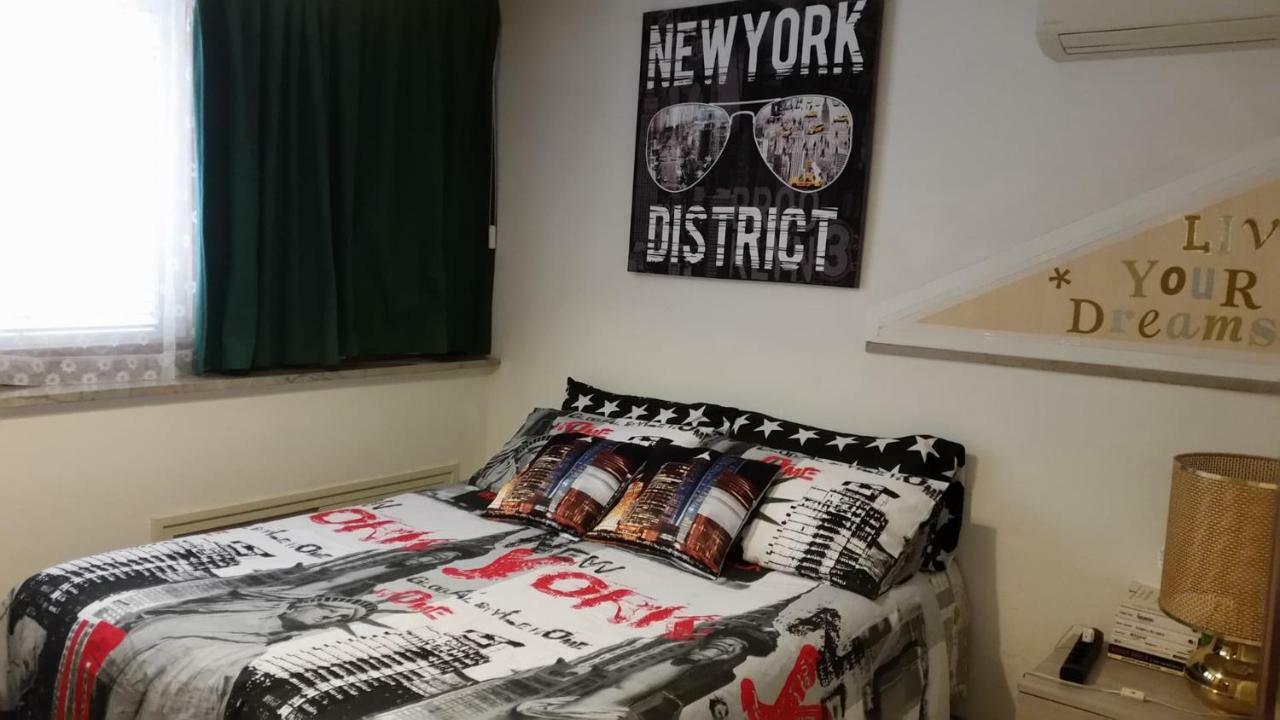 Home Denise E Luca Latina Luaran gambar